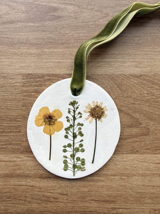 Clay Ornament - Cheerful Assortment