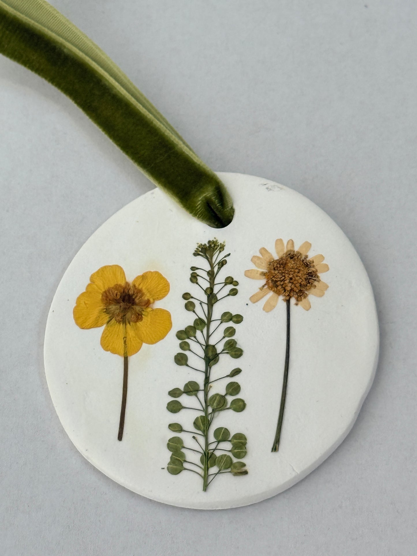 Clay Ornament - Cheerful Assortment